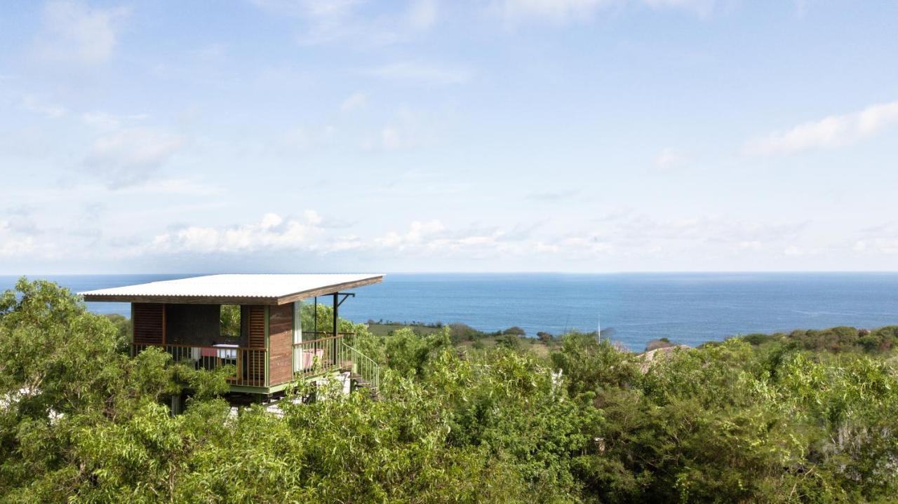 Salty Breeze Bali Hotel อูงาซัน ภายนอก รูปภาพ