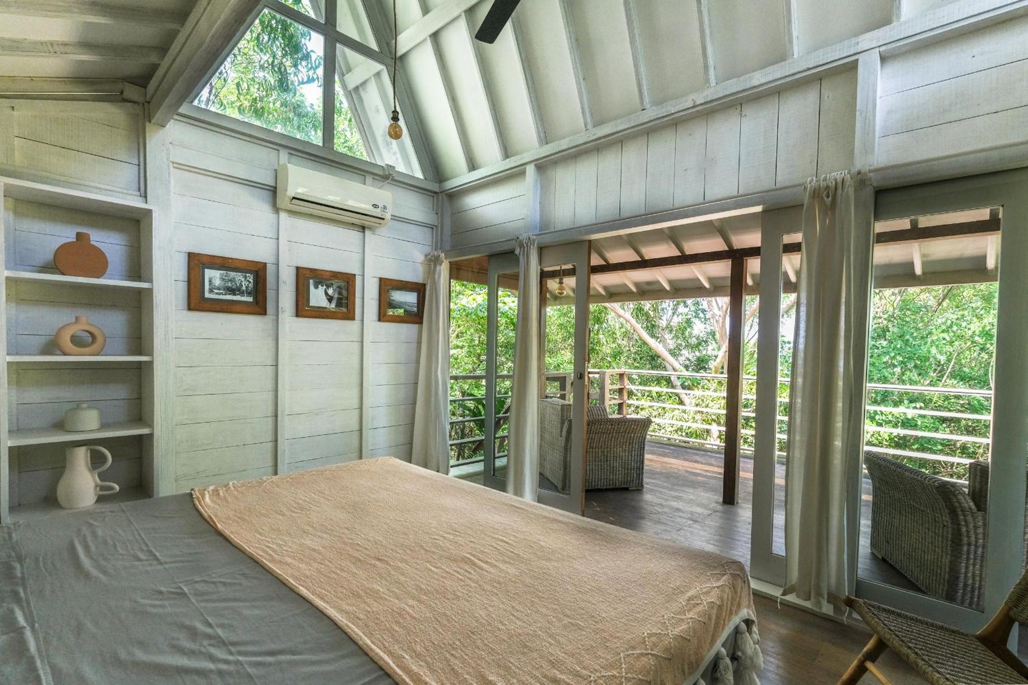 Salty Breeze Bali Hotel อูงาซัน ห้อง รูปภาพ